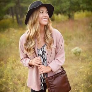 Meet your Posher, Erin